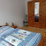Apartamento Ingrid Bauer 4 *